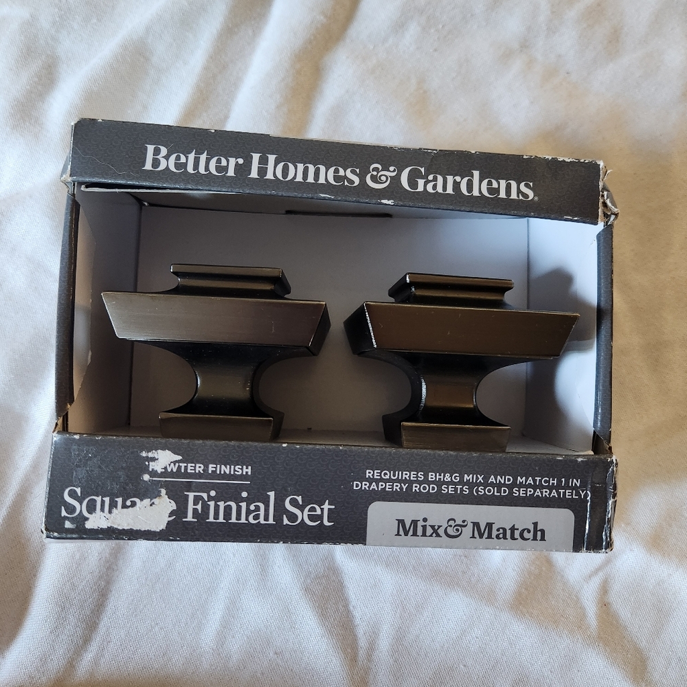 Better Homes & Gardens Square Curtain Rod Finials Bronze New in Box